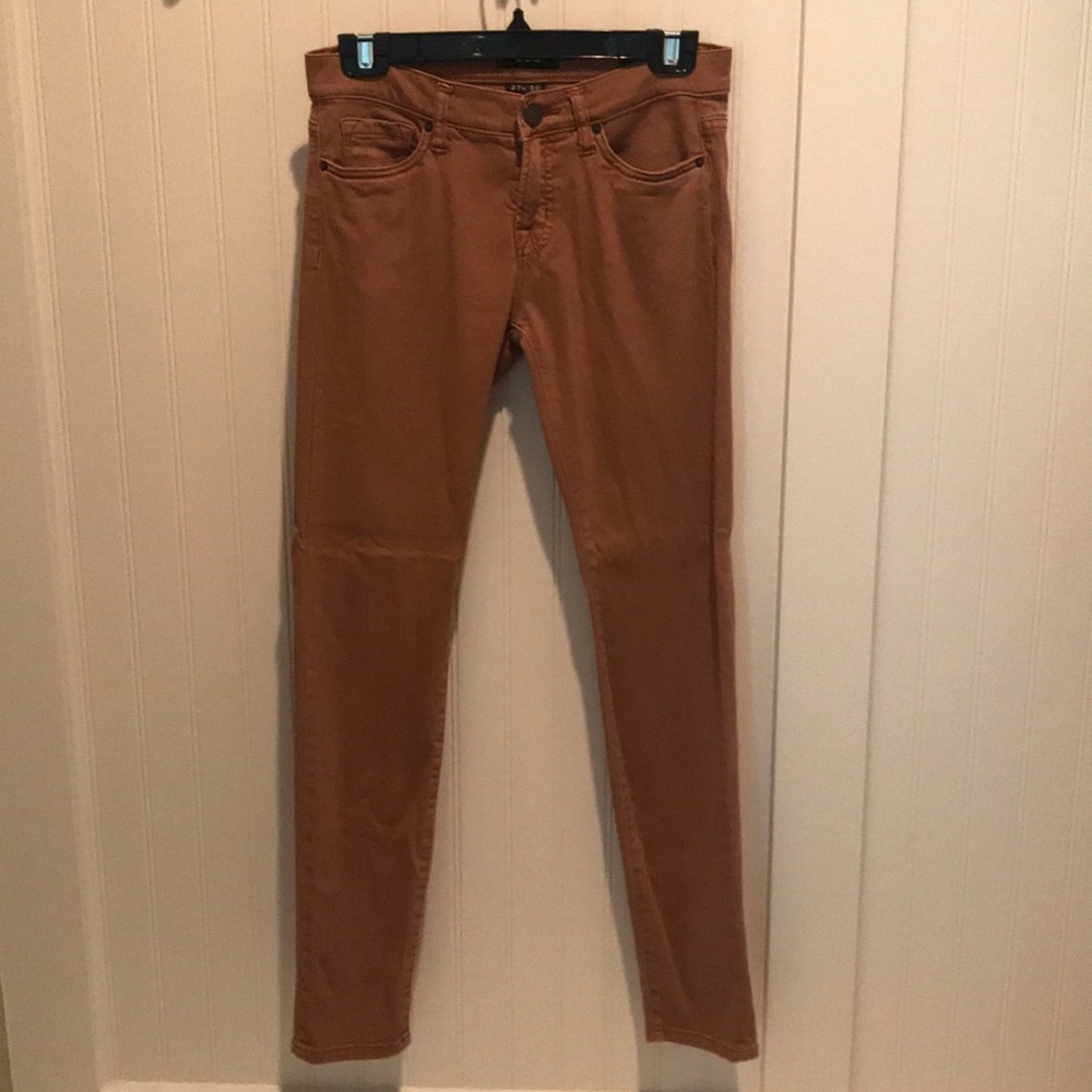 Urban outfitter BDG mid rise ankle jeans.